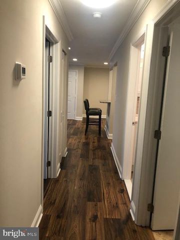 28 ASPEN CT, Hamilton, NJ 08619