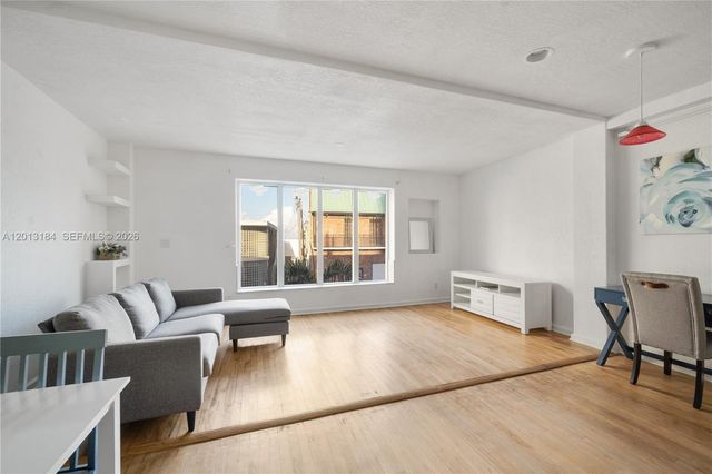 905 Sunrise Ln 905, Fort Lauderdale, FL 33304
