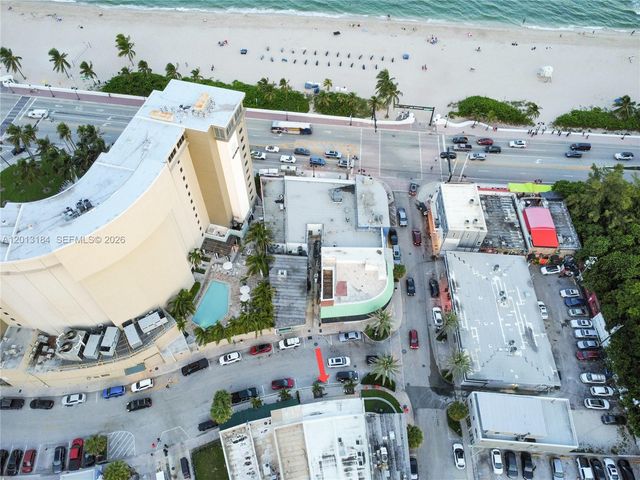 905 Sunrise Ln 905, Fort Lauderdale, FL 33304