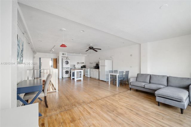 905 Sunrise Ln 905, Fort Lauderdale, FL 33304