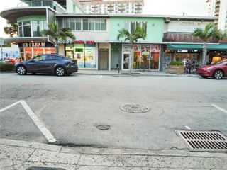 905 Sunrise Ln 905, Fort Lauderdale, FL 33304