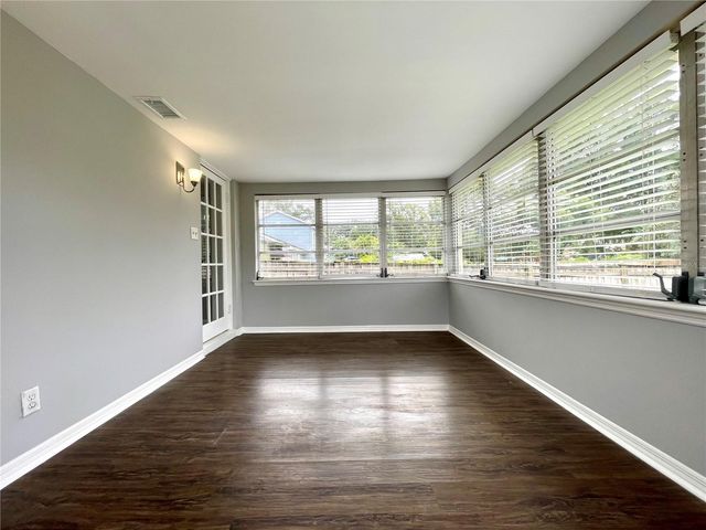 910 S MILLS AVENUE, Orlando, FL 32806