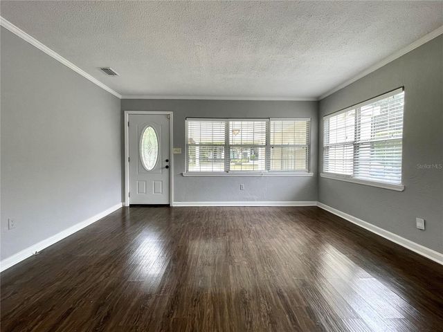 910 S MILLS AVENUE, Orlando, FL 32806