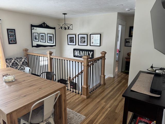 61 Esta, Plymouth, MA 02360