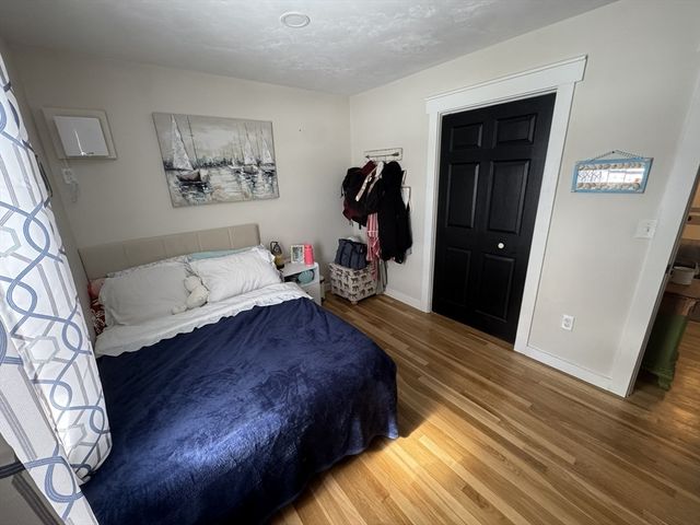 61 Esta, Plymouth, MA 02360