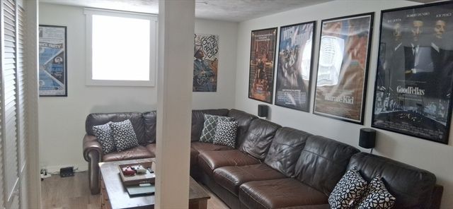 61 Esta, Plymouth, MA 02360