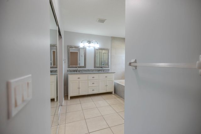 13590 Callington Drive, Wellington, FL 33414