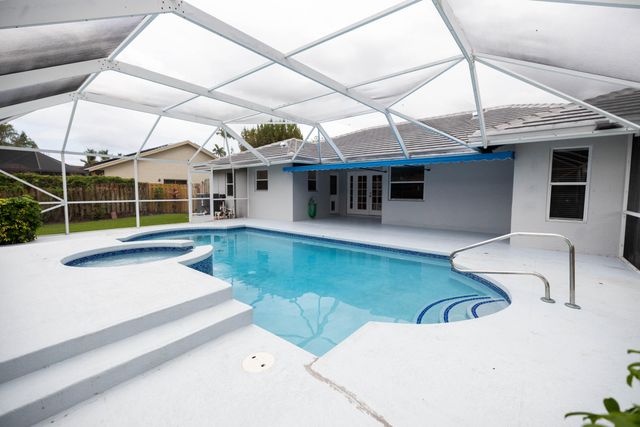 13590 Callington Drive, Wellington, FL 33414