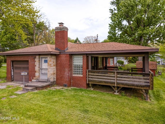 304 Mohawk Place, Maumee, OH 43537
