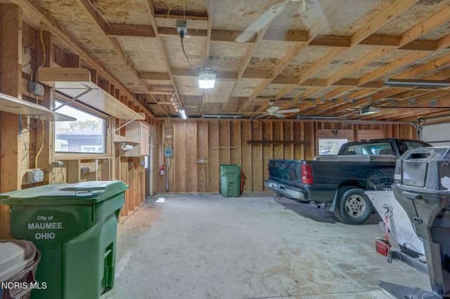 304 Mohawk Place, Maumee, OH 43537
