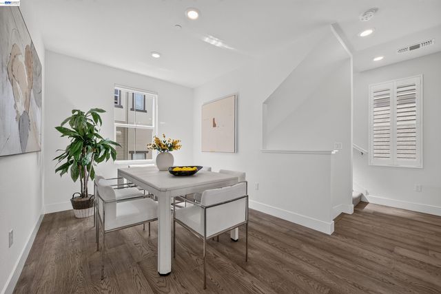 9177 Wave Cove Way, Newark, CA 94560