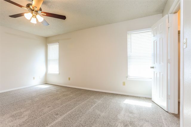 1 Roaring Creek Court, Trophy Club, TX 76262