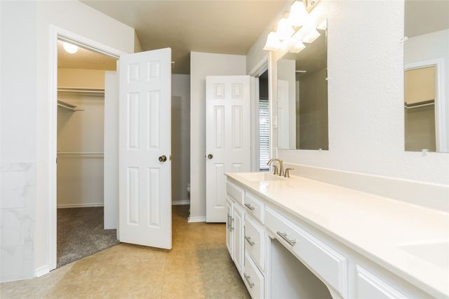 1 Roaring Creek Court, Trophy Club, TX 76262