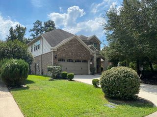 11 Tidwillow Place, Tomball, TX 77375