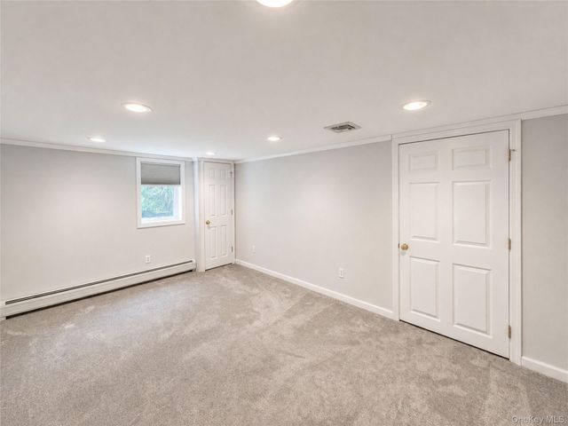 14 Esther Avenue, Congers, NY 10920