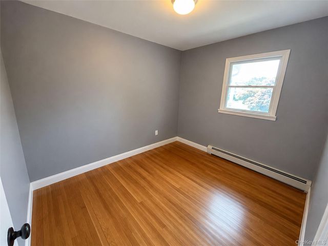 14 Esther Avenue, Congers, NY 10920