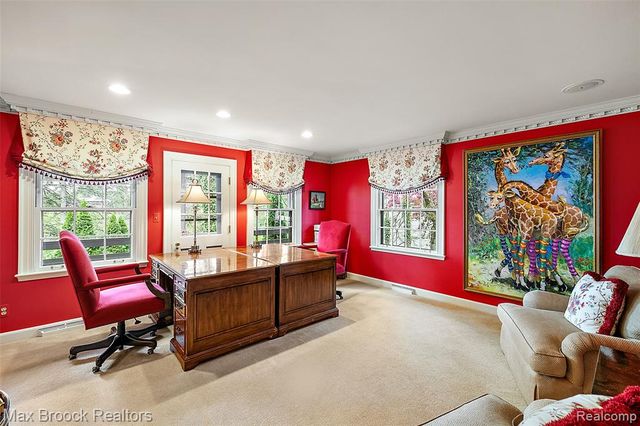 3945 Kirkland Court, Bloomfield Hills, MI 48302