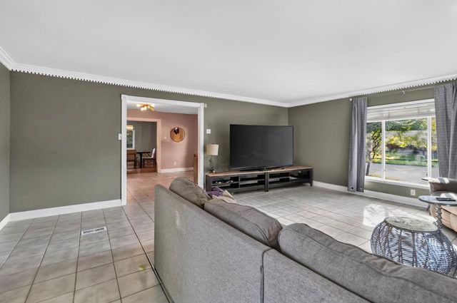 820 Celia Lane, Lexington, KY 40504