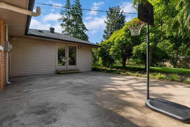 820 Celia Lane, Lexington, KY 40504