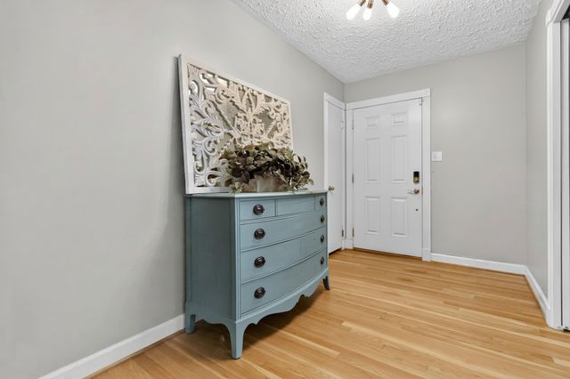 820 Celia Lane, Lexington, KY 40504