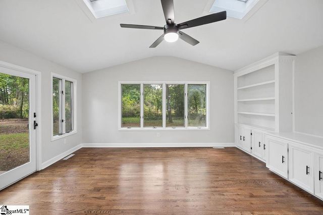 113 Lexington Court, Simpsonville, SC 29681