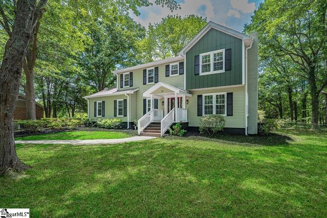 113 Lexington Court, Simpsonville, SC 29681