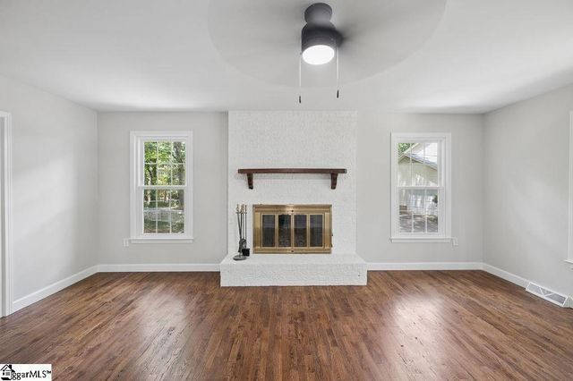 113 Lexington Court, Simpsonville, SC 29681
