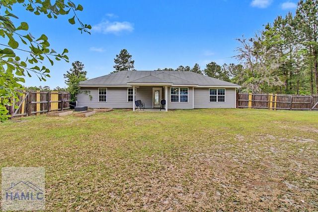 115 Cutters Gap SE, Ludowici, GA 31316