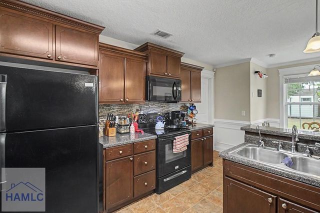 115 Cutters Gap SE, Ludowici, GA 31316