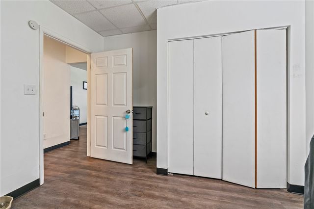 934 5th Ave, Coraopolis, PA 15108