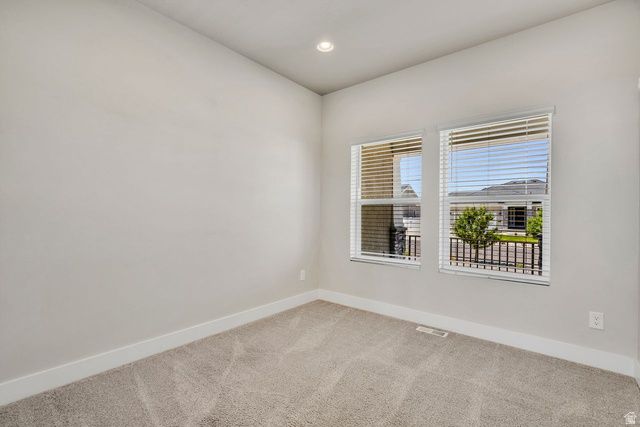 1156 N 2630 W, Clinton, UT 84015