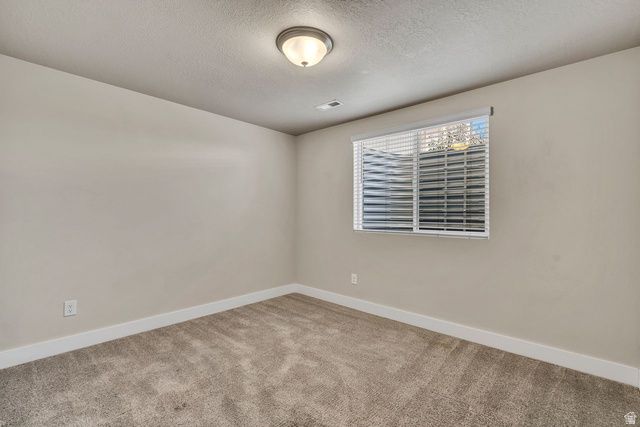 1156 N 2630 W, Clinton, UT 84015