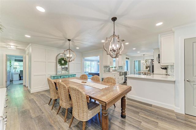 1907 37TH STREET W, Bradenton, FL 34205