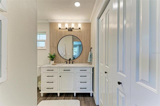 1907 37TH STREET W, Bradenton, FL 34205