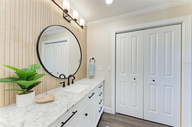 1907 37TH STREET W, Bradenton, FL 34205