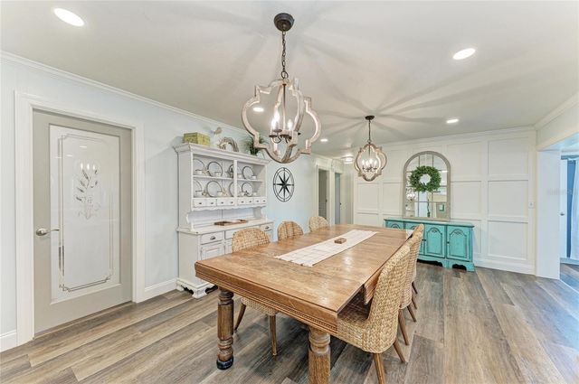 1907 37TH STREET W, Bradenton, FL 34205