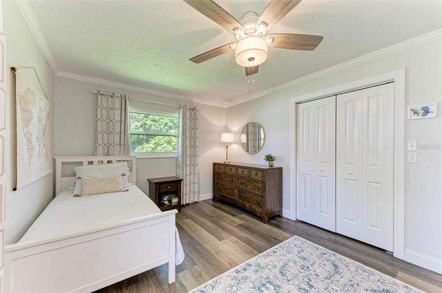 1907 37TH STREET W, Bradenton, FL 34205