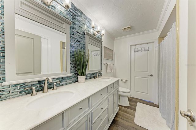 1907 37TH STREET W, Bradenton, FL 34205