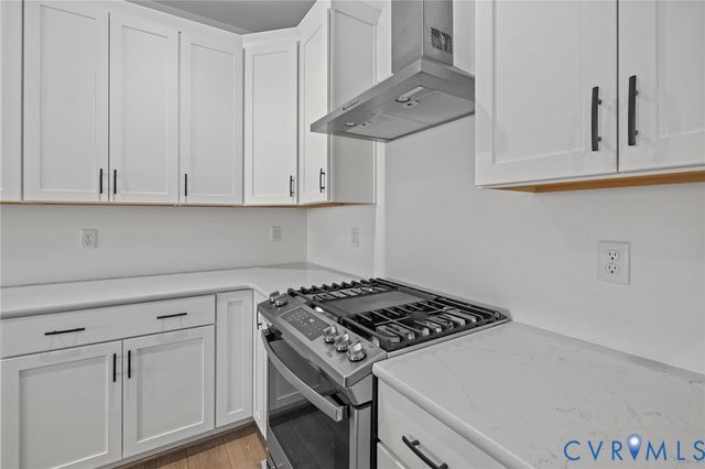 224 Lauradell Rd, Ashland, VA 23005
