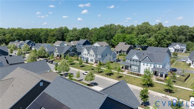 224 Lauradell Rd, Ashland, VA 23005