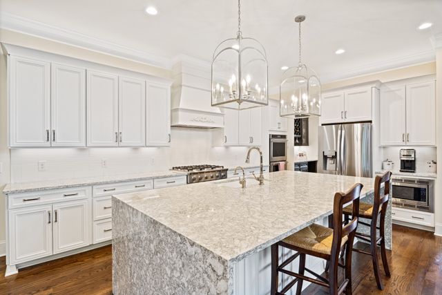408 Melba Cir, Franklin, TN 37064