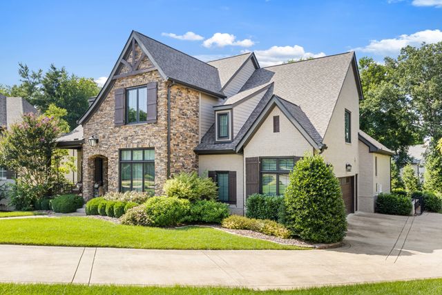 408 Melba Cir, Franklin, TN 37064
