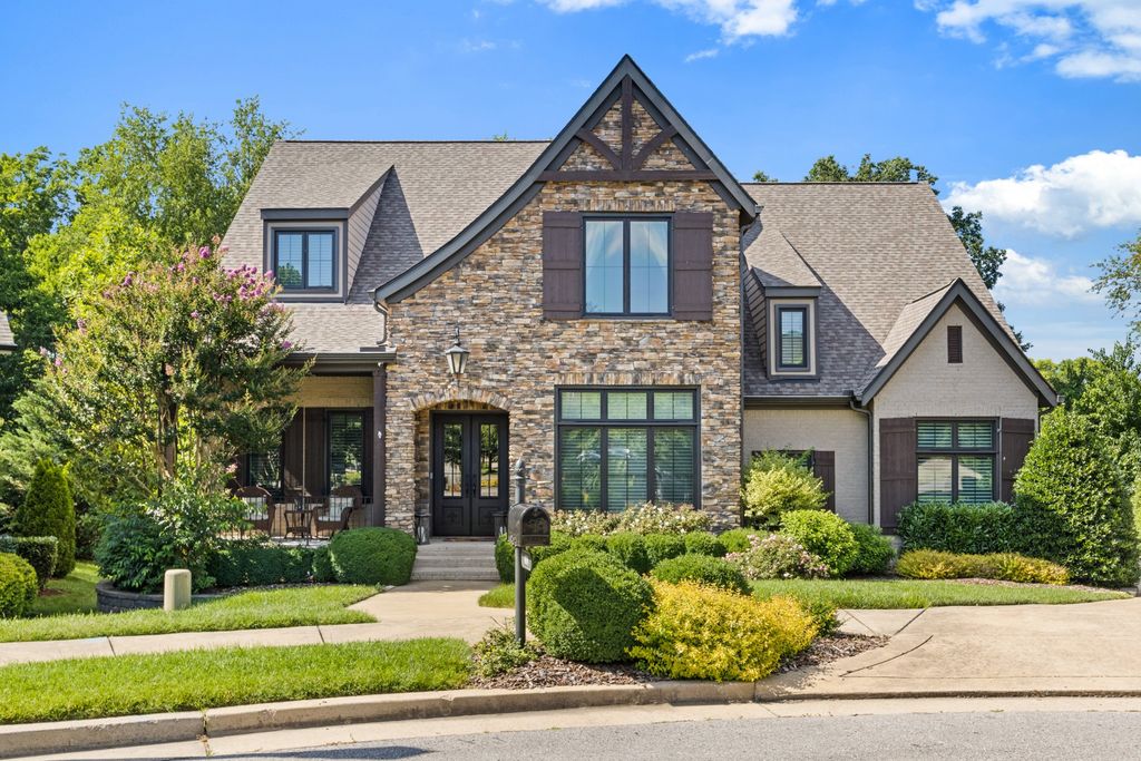 408 Melba Cir, Franklin, TN 37064