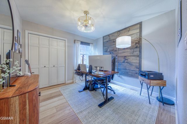 333 Enchanted Forest Lane, Sevierville, TN 37876