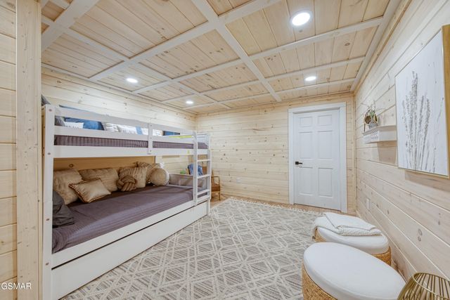 333 Enchanted Forest Lane, Sevierville, TN 37876