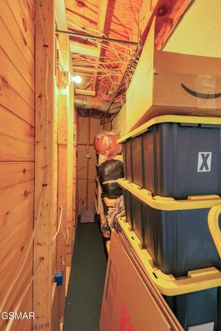 333 Enchanted Forest Lane, Sevierville, TN 37876