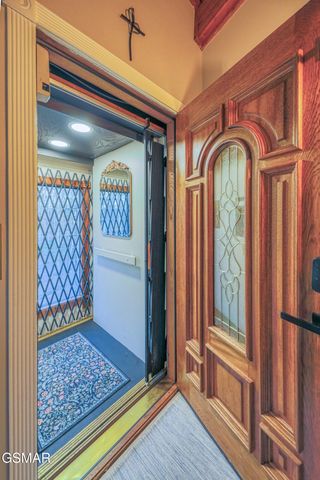 333 Enchanted Forest Lane, Sevierville, TN 37876