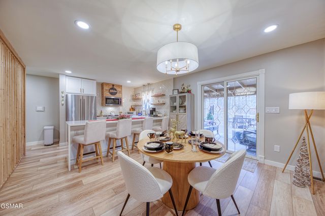 333 Enchanted Forest Lane, Sevierville, TN 37876