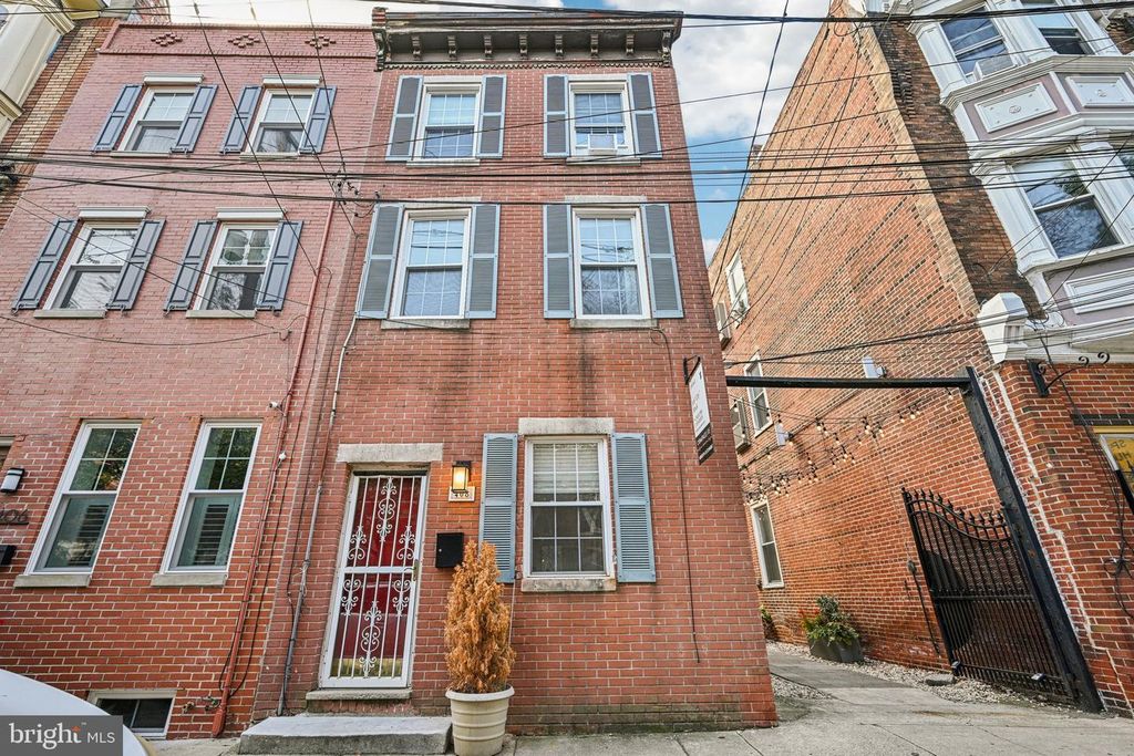 408 MONROE ST, Philadelphia, PA 19147