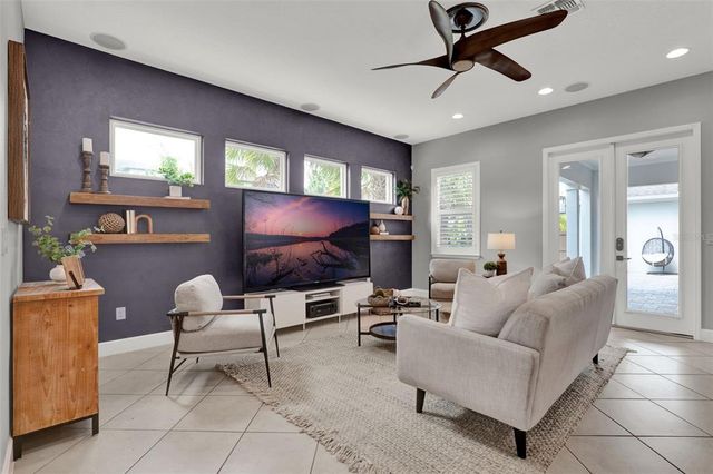 14085 MCFADDEN LANE, Orlando, FL 32827